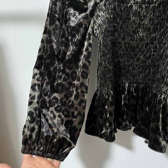 SAYLOR Velvet Animal Print Peplum Square Neck Top Size M Black Fairy Puff Sleeve - Picture 7 of 8